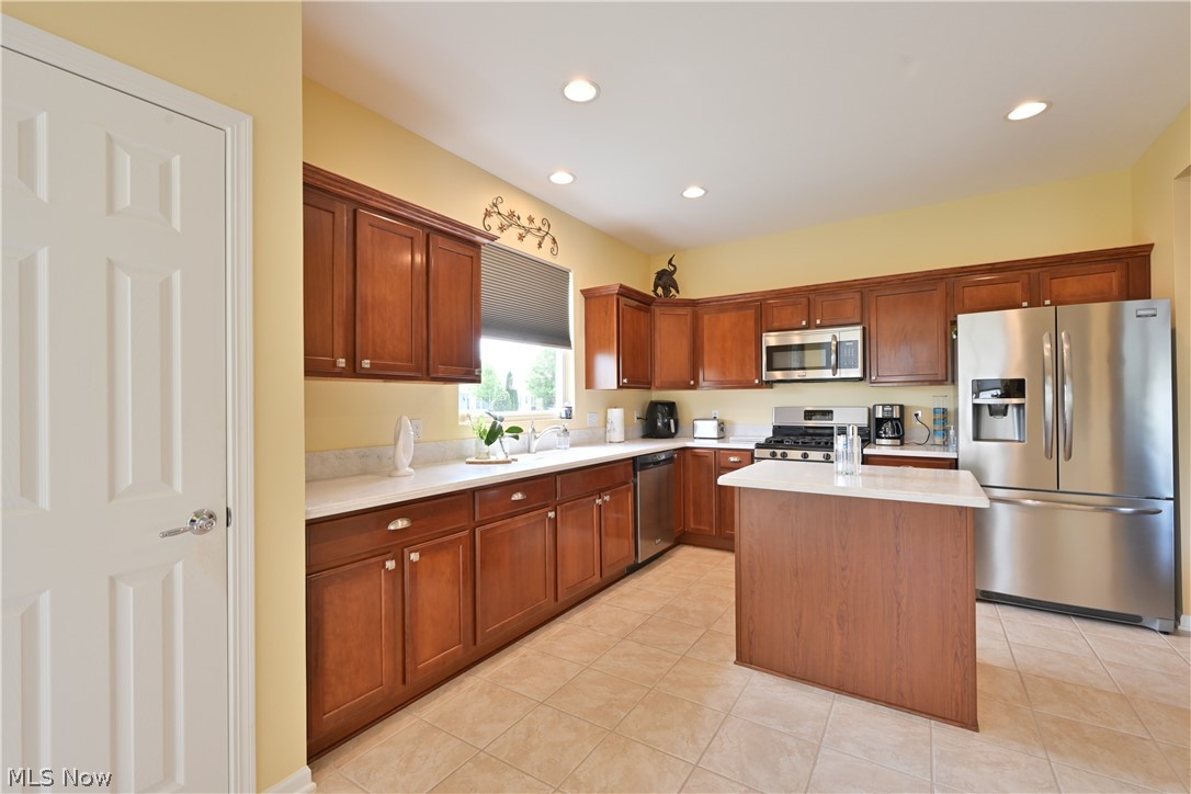 38084 Princeton Drive North Ridgeville OH 44039