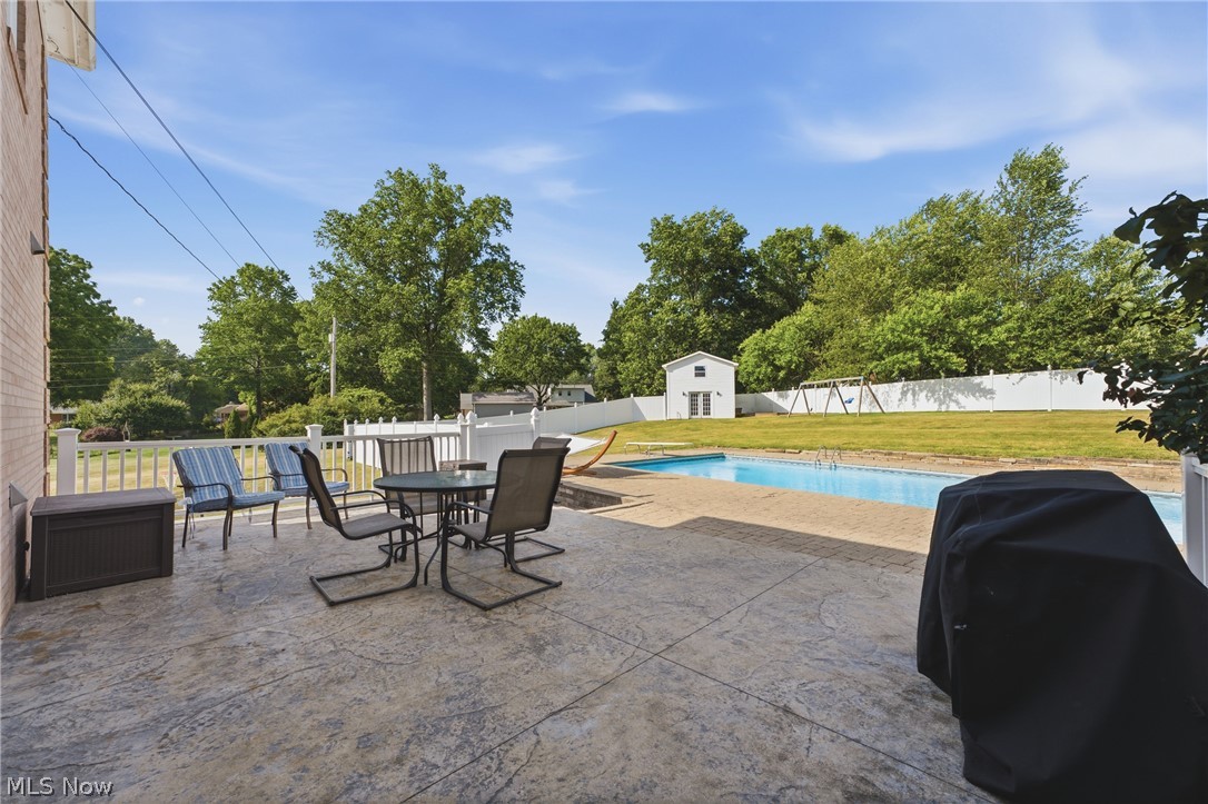 1251 Grenada Drive NE Canton OH 44714