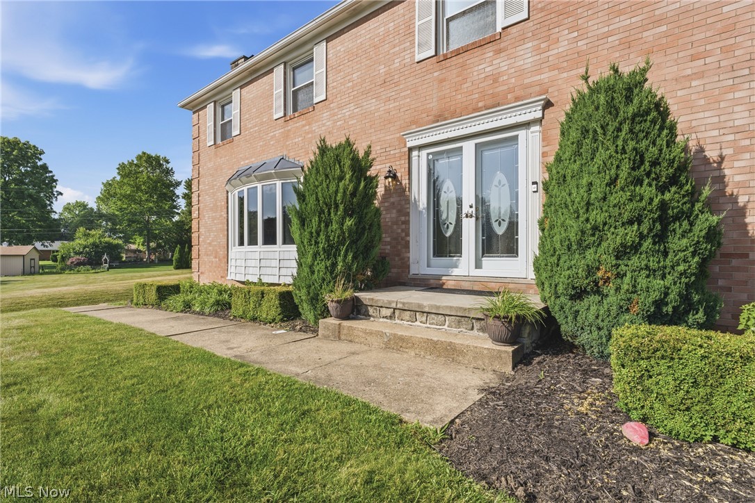 1251 Grenada Drive NE Canton OH 44714