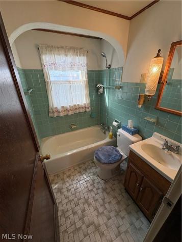 4217 Harrison Avenue NW Canton OH 44709