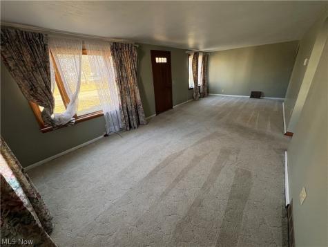 4217 Harrison Avenue NW Canton OH 44709