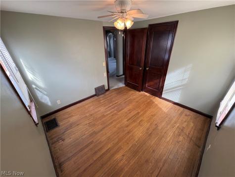 4217 Harrison Avenue NW Canton OH 44709