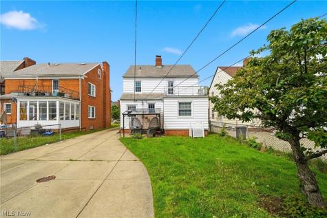 3695 Normandy Road Shaker Heights OH 44120