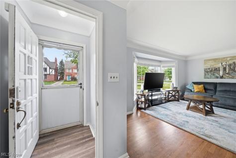 3695 Normandy Road Shaker Heights OH 44120
