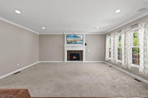 34592 Braemore Drive North Ridgeville OH 44039