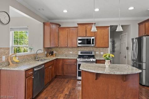 34592 Braemore Drive North Ridgeville OH 44039