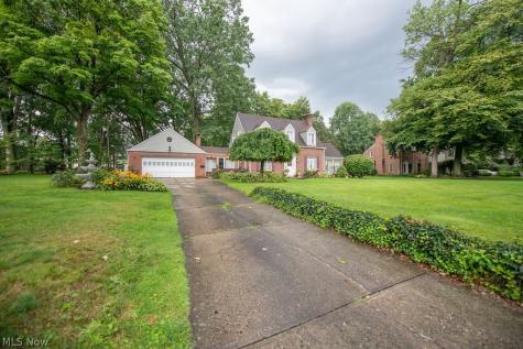 1144 Kingsway Street Alliance OH 44601