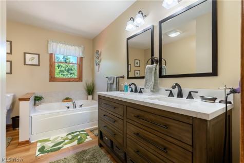 5341 Newton Falls Road Ravenna OH 44266