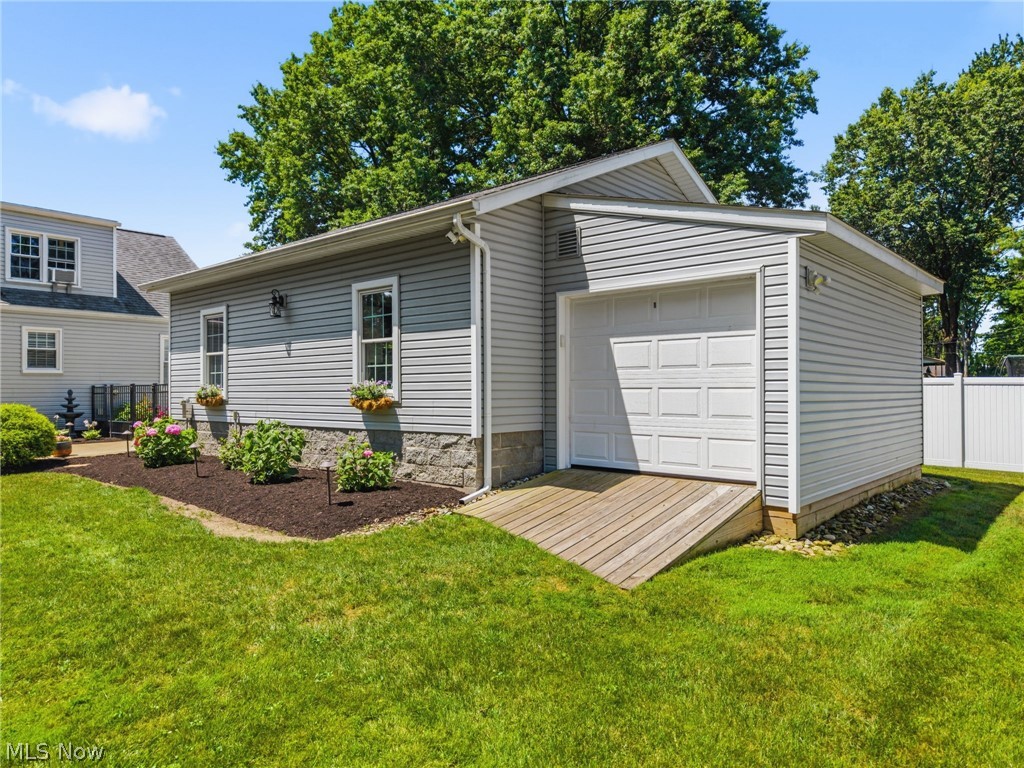 1256 Stuart Street NW Massillon OH 44646