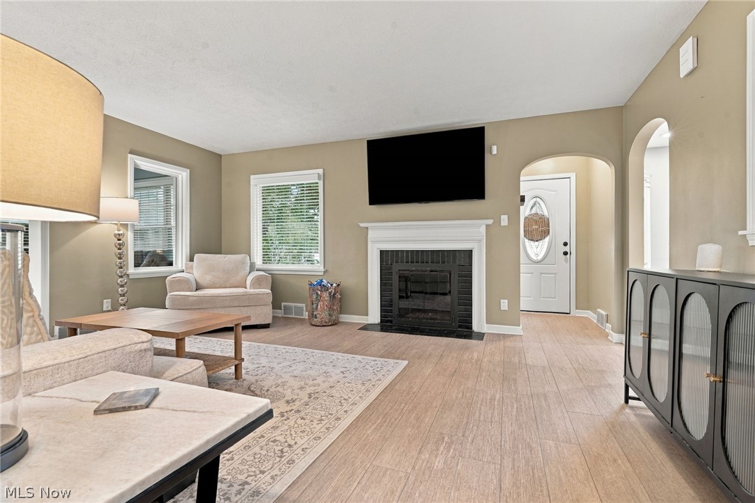 1256 Stuart Street NW Massillon OH 44646