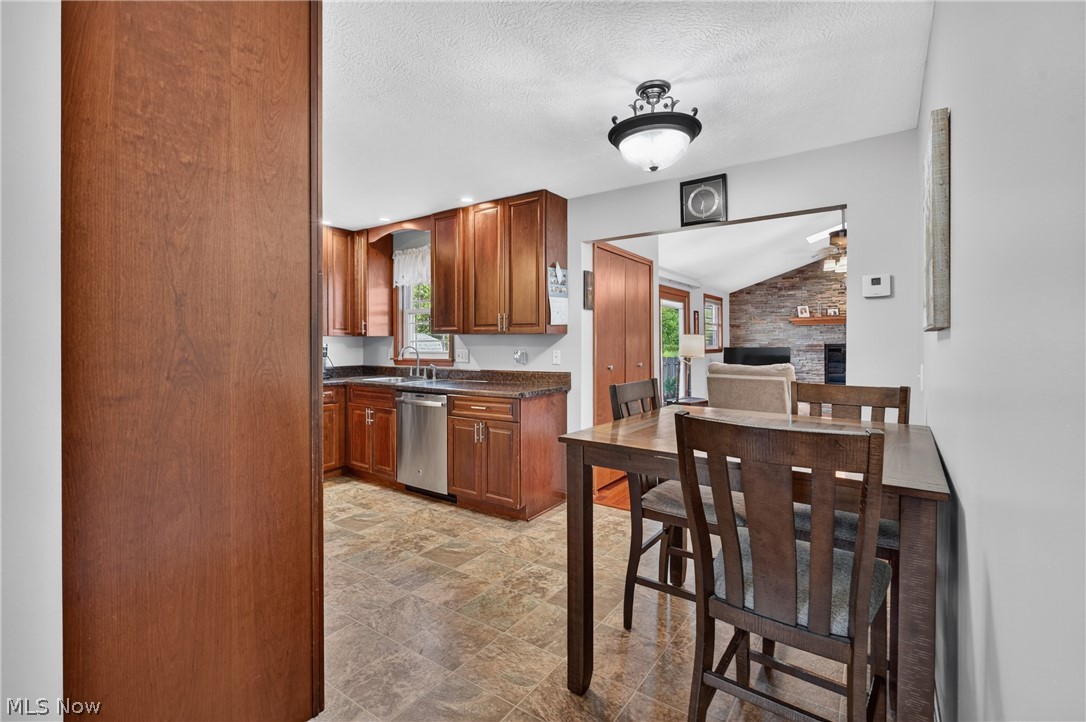 28 Rosewood Avenue Northfield OH 44067