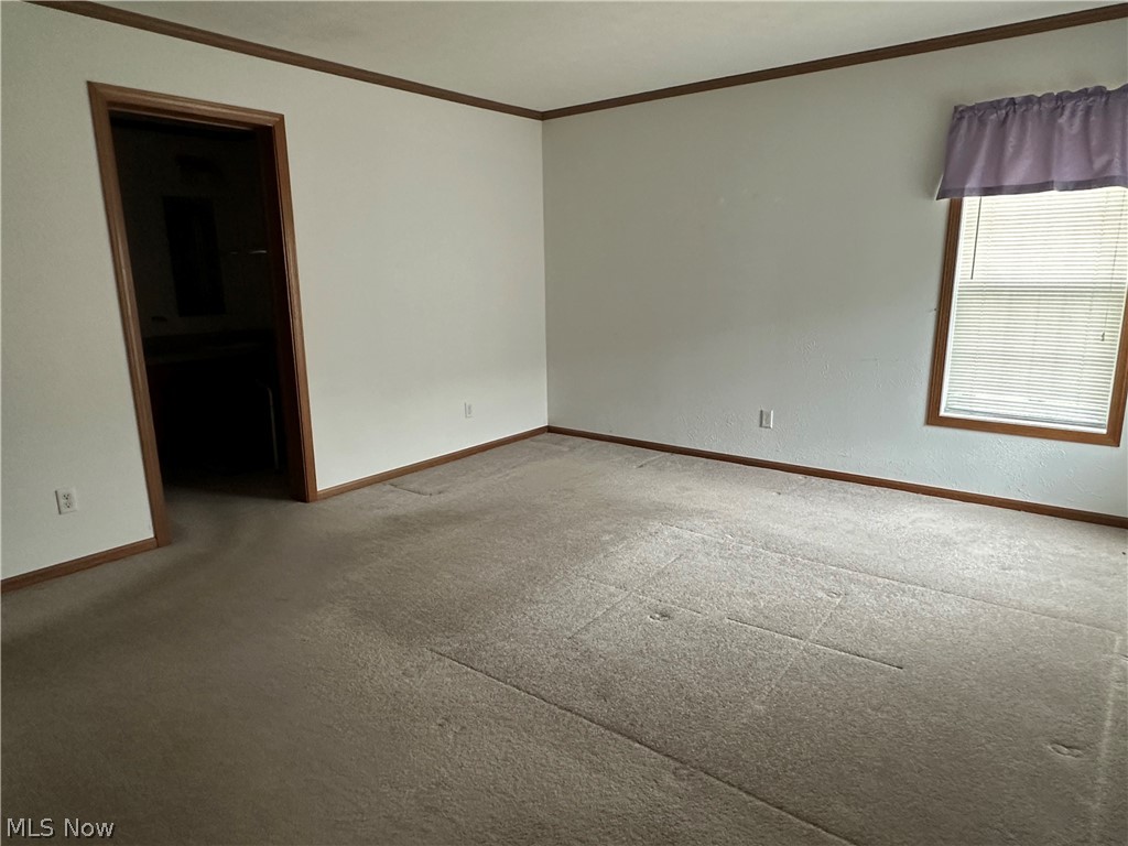 9095 E Southview Street Minerva OH 44657