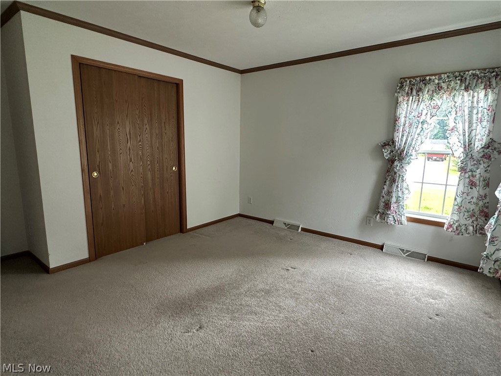 9095 E Southview Street Minerva OH 44657