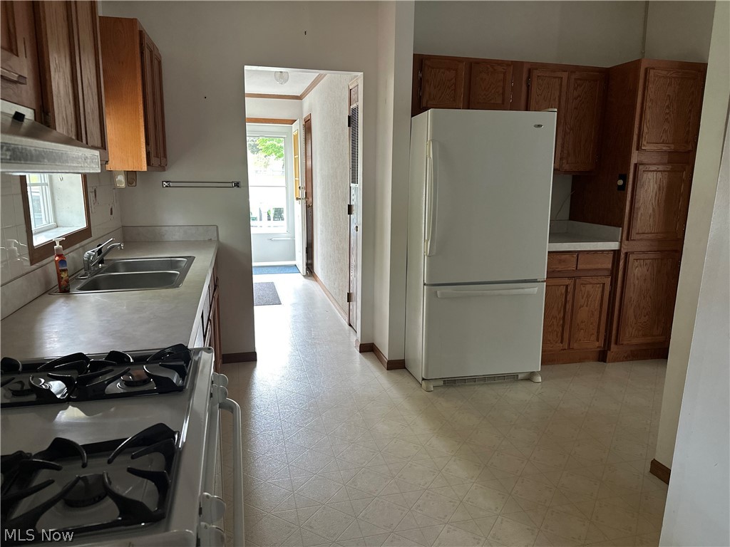 9095 E Southview Street Minerva OH 44657