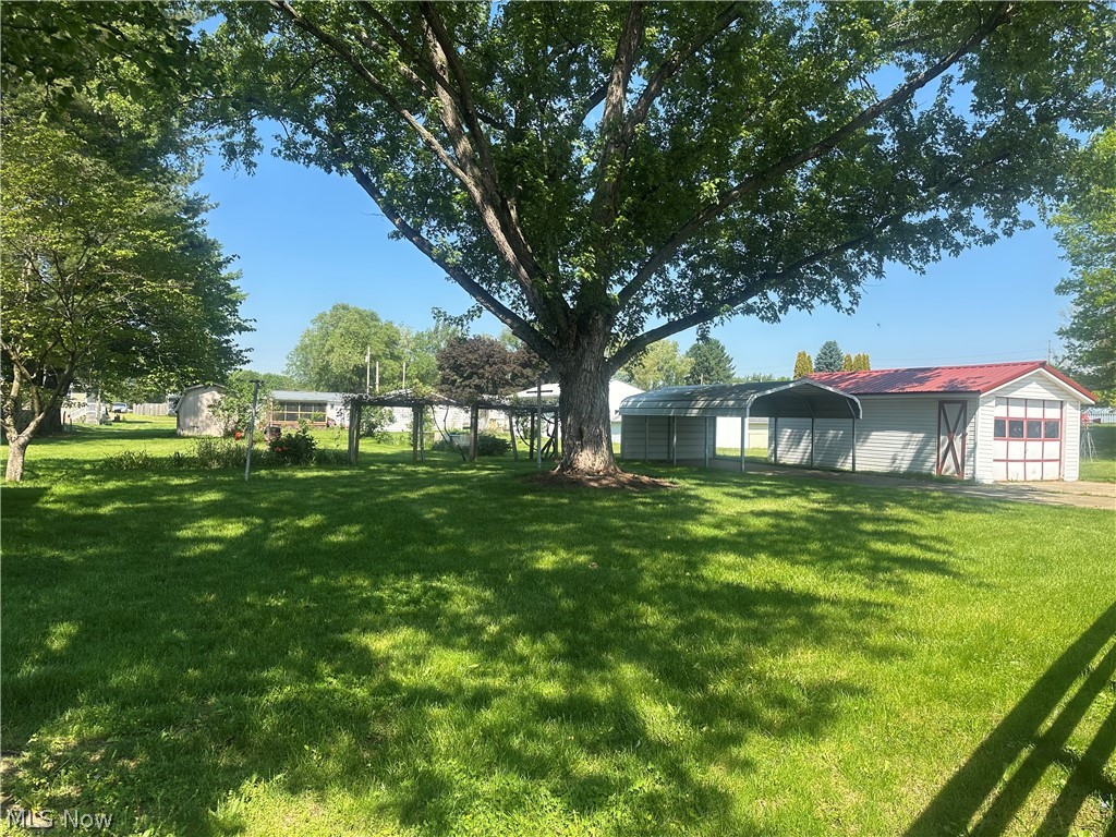 9095 E Southview Street Minerva OH 44657