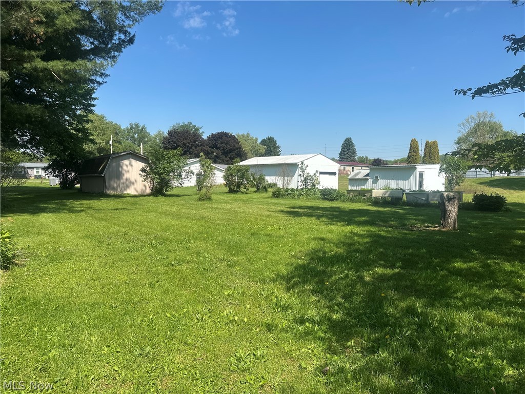 9095 E Southview Street Minerva OH 44657