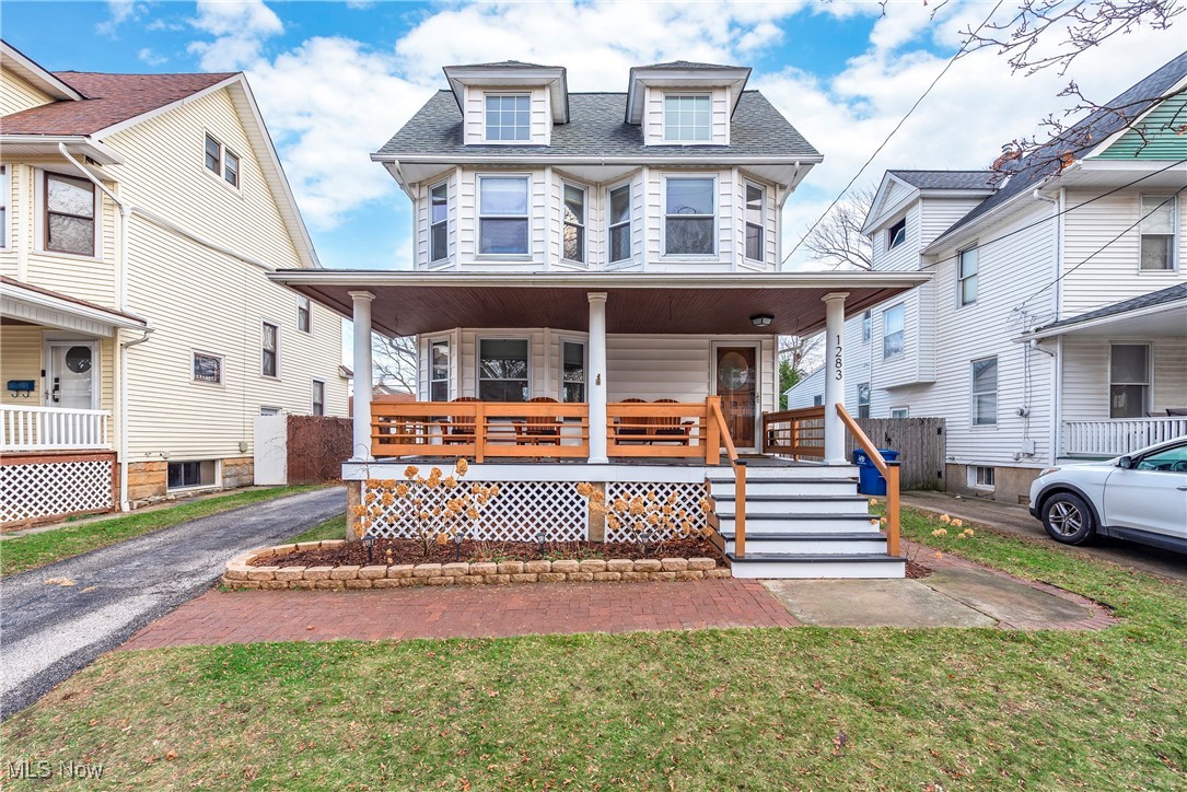 Lakewood OH, 1283 Mathews Avenue