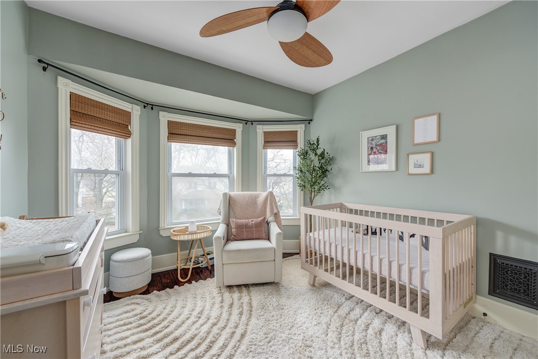 1283 Mathews Avenue Lakewood OH 44107