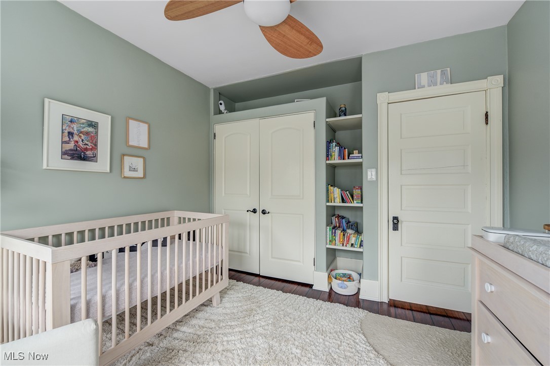 1283 Mathews Avenue Lakewood OH 44107