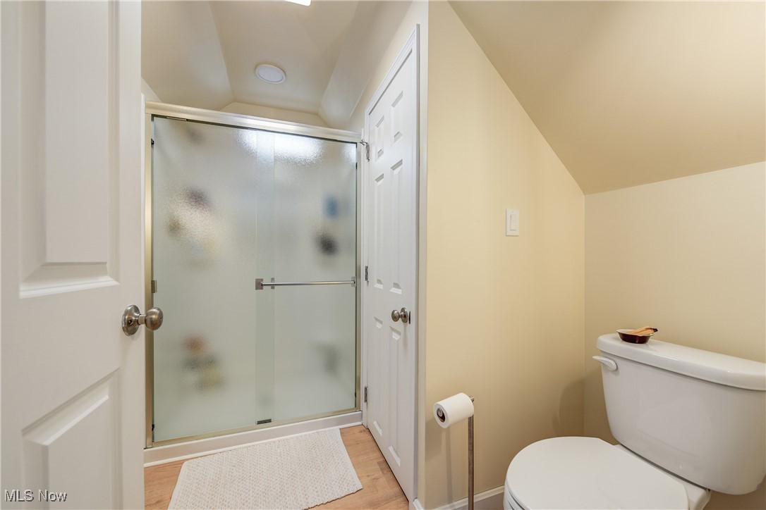 1283 Mathews Avenue Lakewood OH 44107