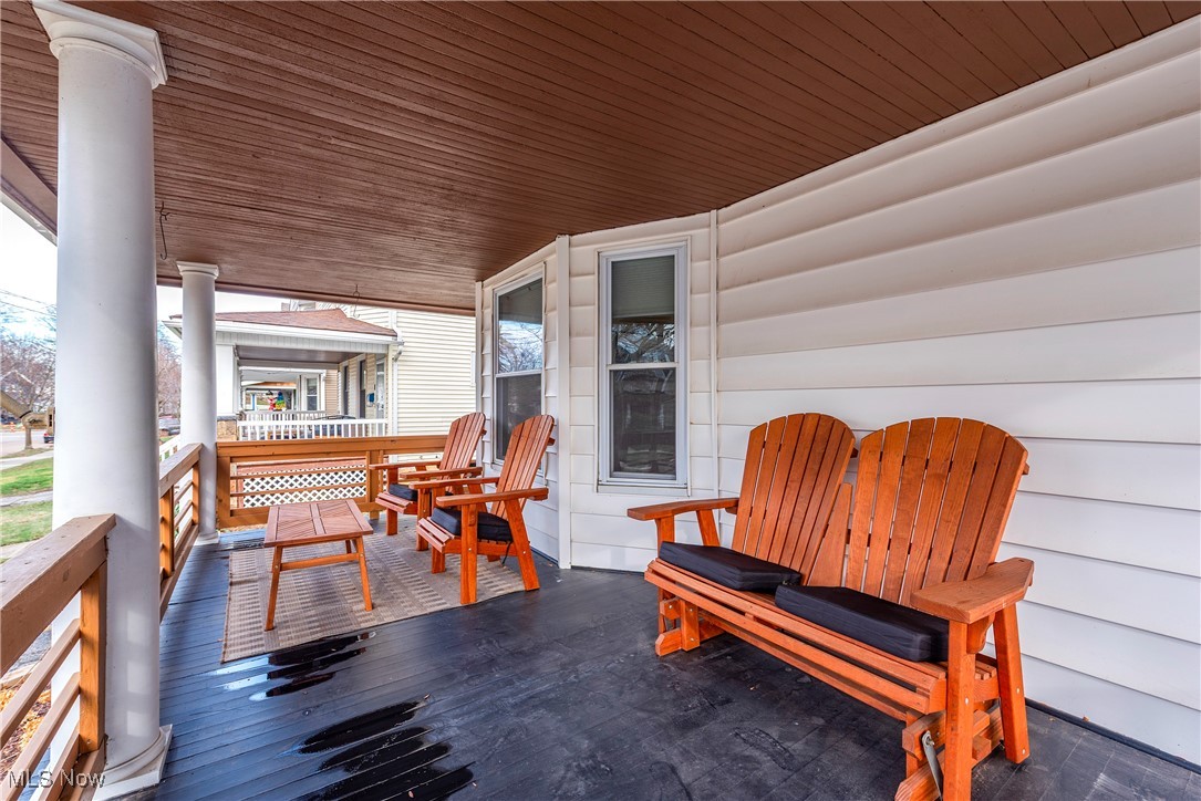 1283 Mathews Avenue Lakewood OH 44107