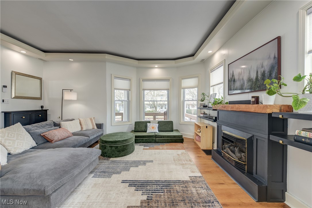 1283 Mathews Avenue Lakewood OH 44107