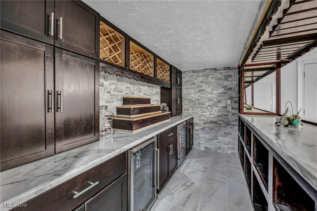 16577 State Road North Royalton OH 44133