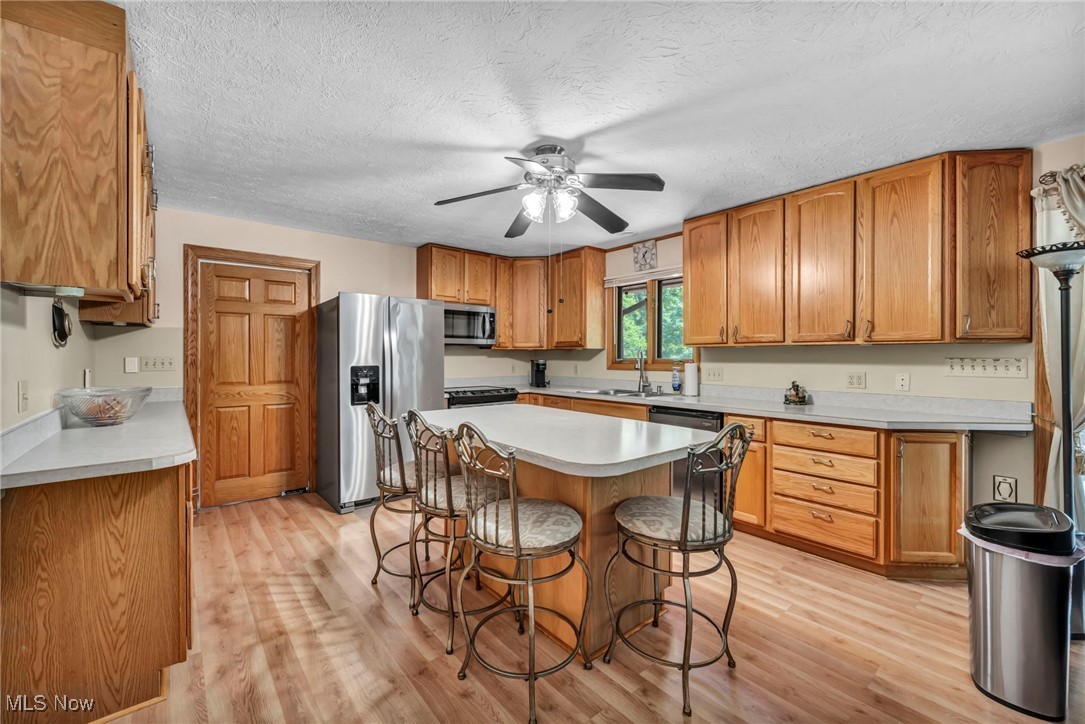 16577 State Road North Royalton OH 44133