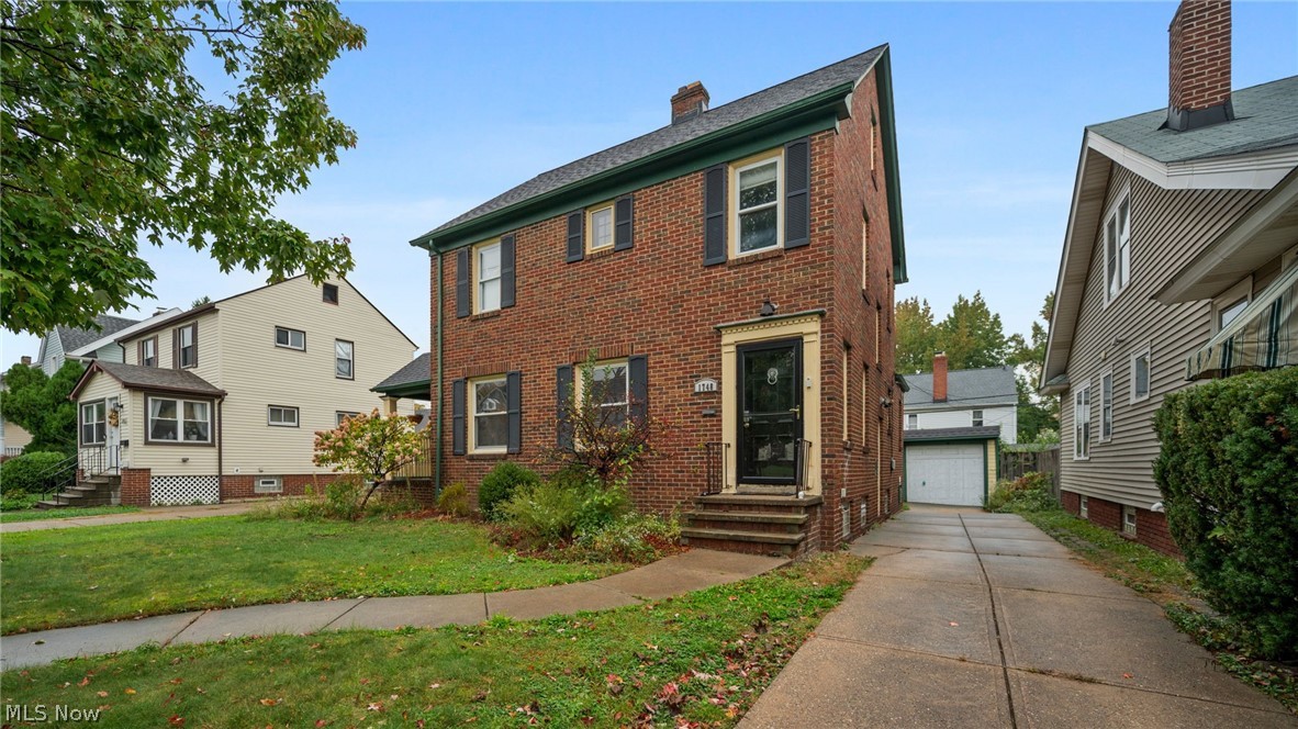 1748 Saratoga Avenue Cleveland OH 44109