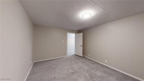 7815 Eve Avenue Cleveland OH 44102
