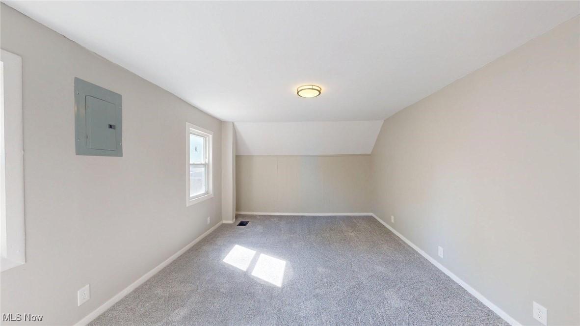 7815 Eve Avenue Cleveland OH 44102