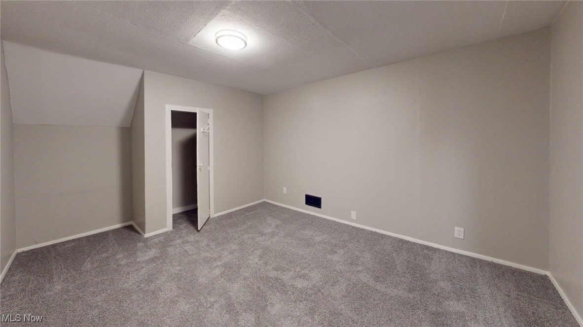 7815 Eve Avenue Cleveland OH 44102