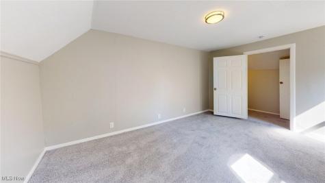 7815 Eve Avenue Cleveland OH 44102