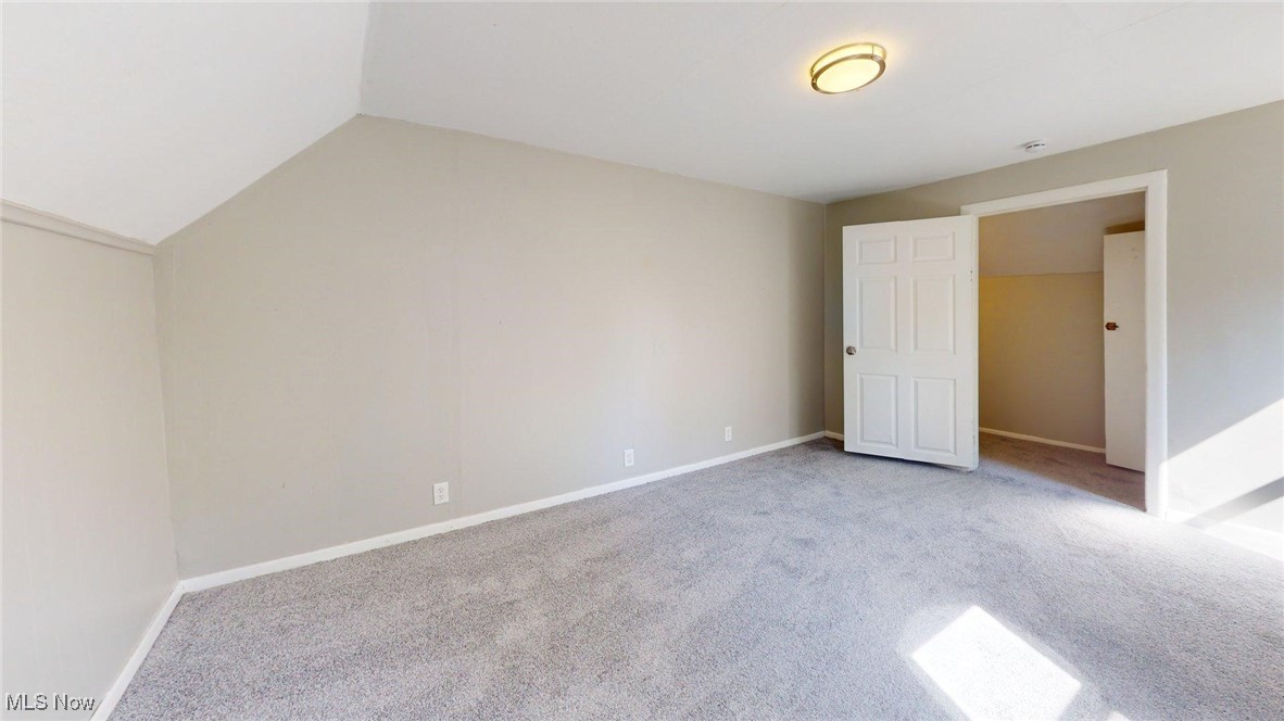7815 Eve Avenue Cleveland OH 44102
