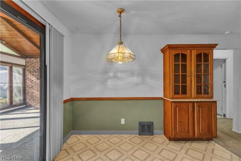 14700 James Avenue Maple Heights OH 44137