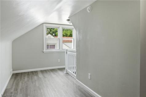 734 Pasadena Avenue Youngstown OH 44502
