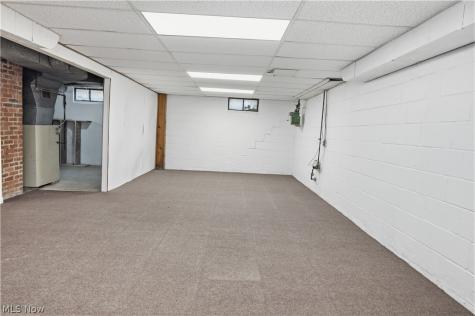 734 Pasadena Avenue Youngstown OH 44502