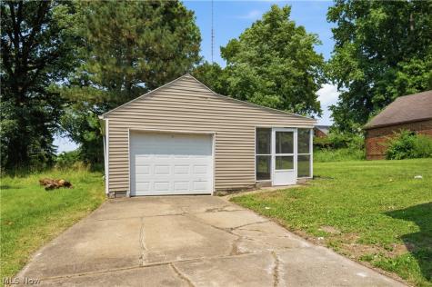 734 Pasadena Avenue Youngstown OH 44502