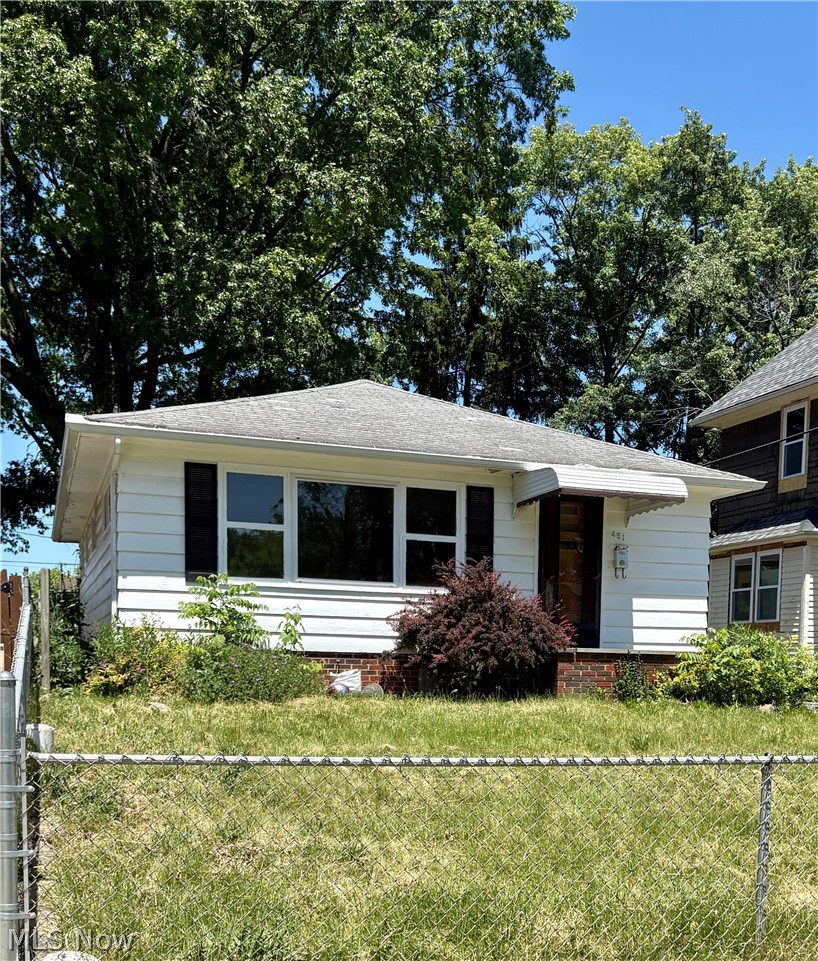 451 9th Street Elyria OH 44035