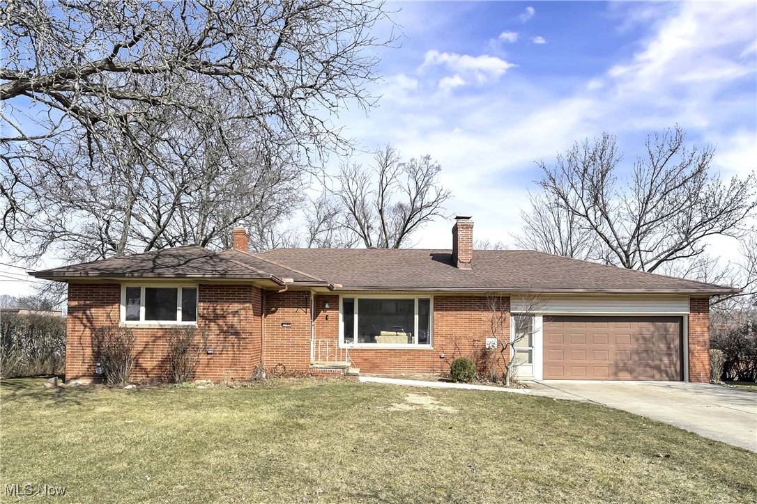 2396 Hillcrest Lane Parma OH 44134