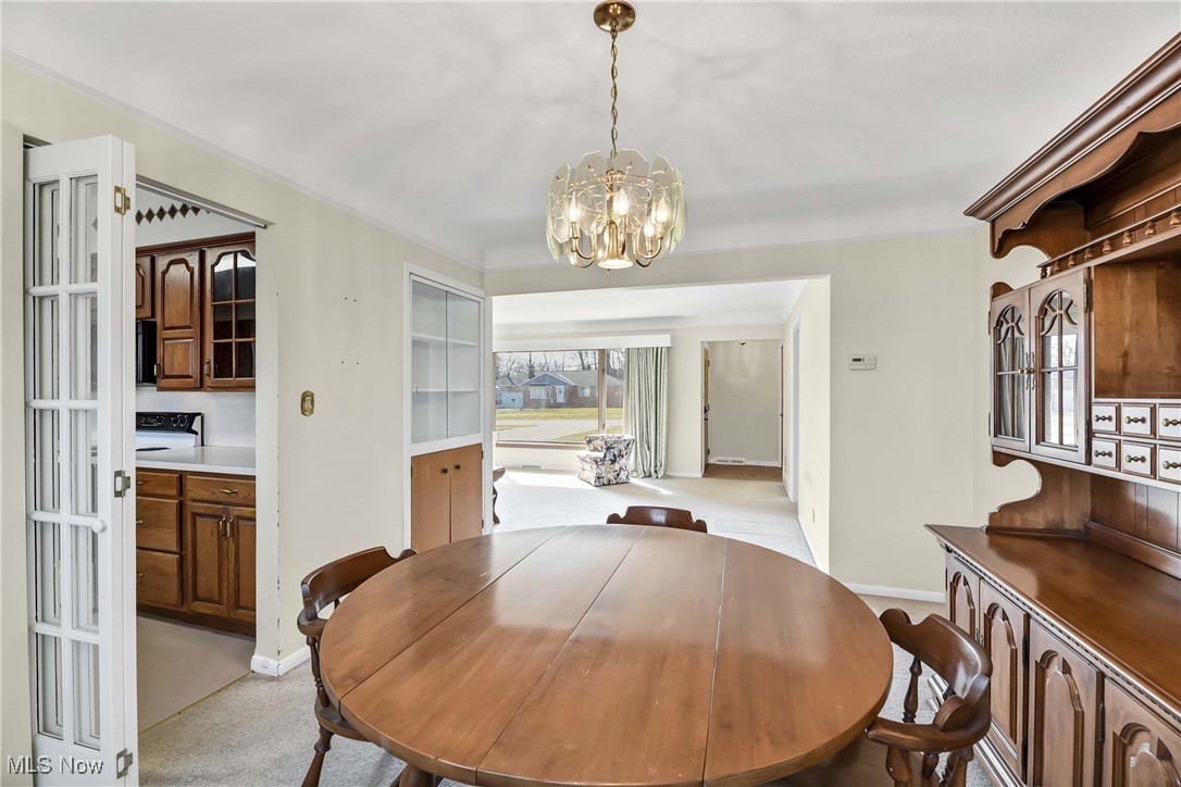 2396 Hillcrest Lane Parma OH 44134