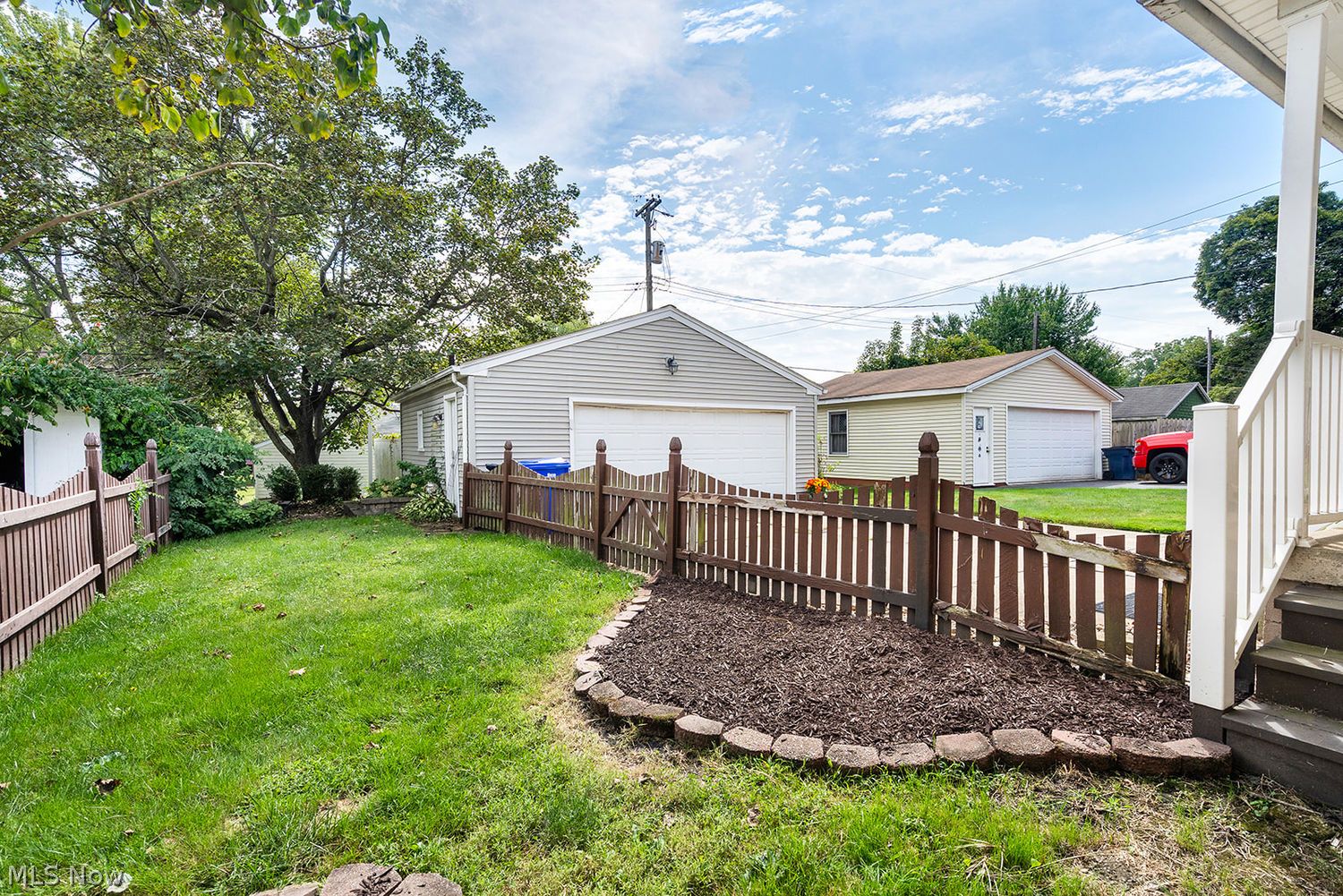 419 Hayes Avenue Mcdonald OH 44437