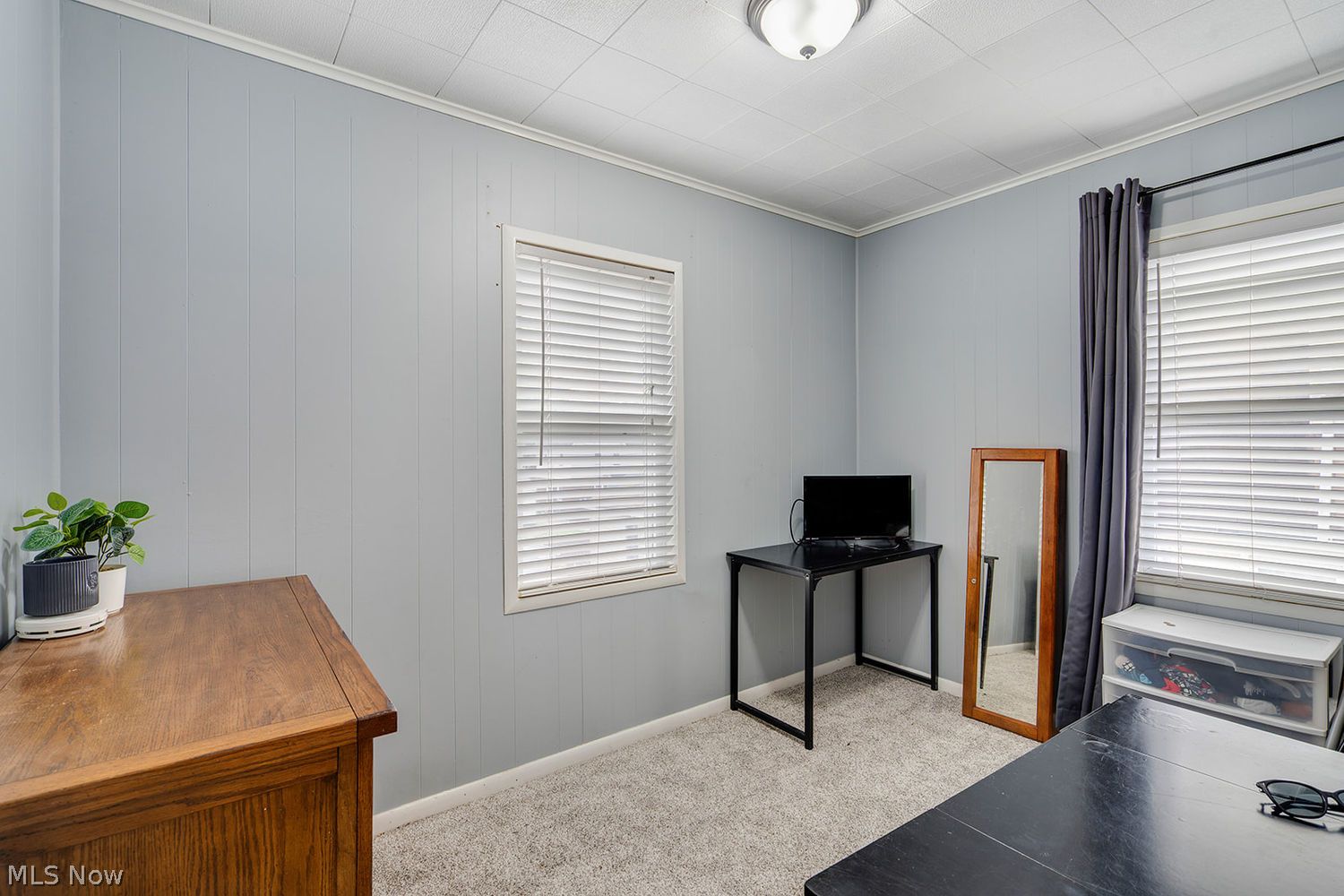 419 Hayes Avenue Mcdonald OH 44437