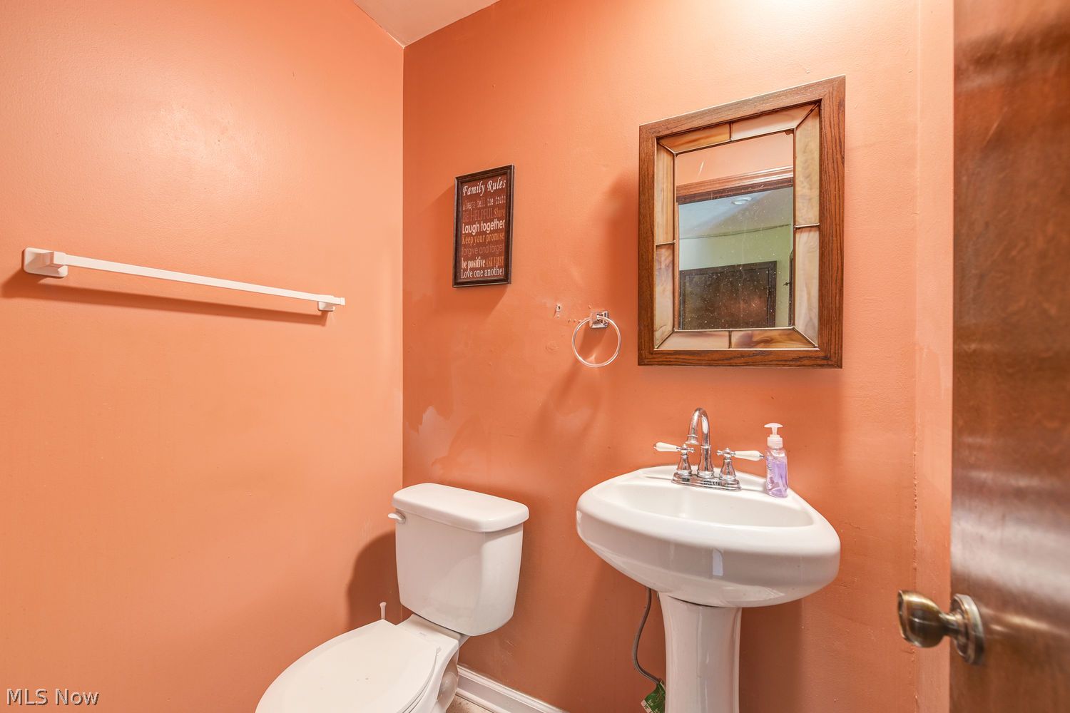 171 Mission Drive Akron OH 44301