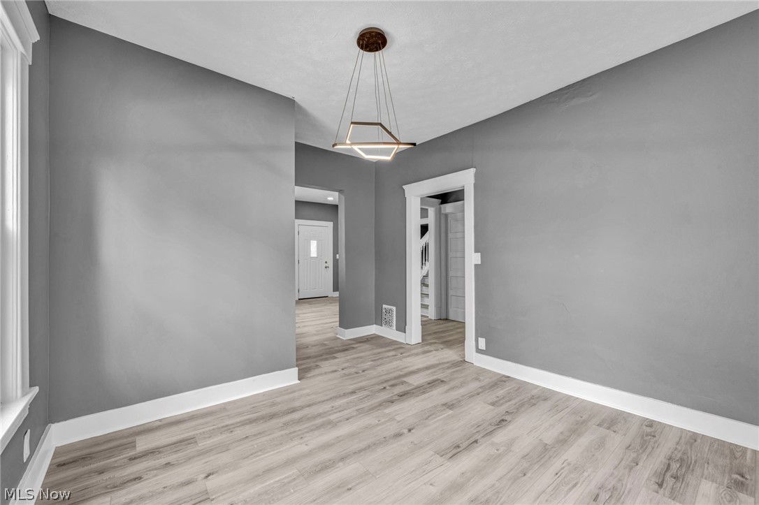 1009 W 10th Street Lorain OH 44052