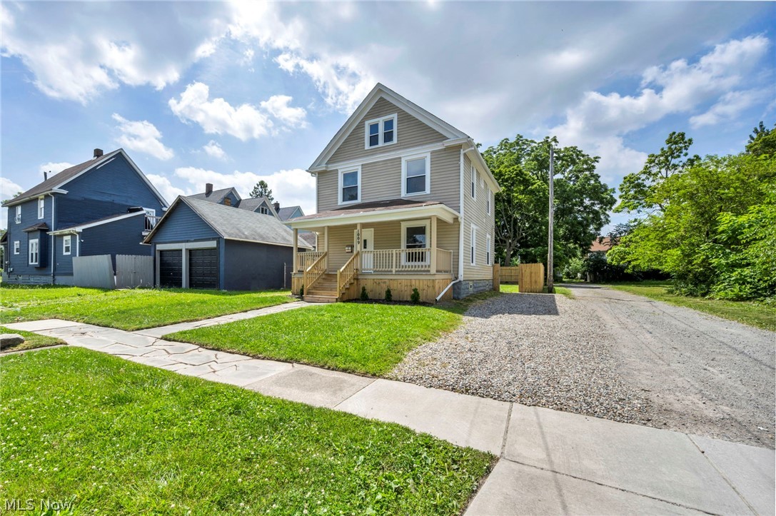 1009 W 10th Street Lorain OH 44052