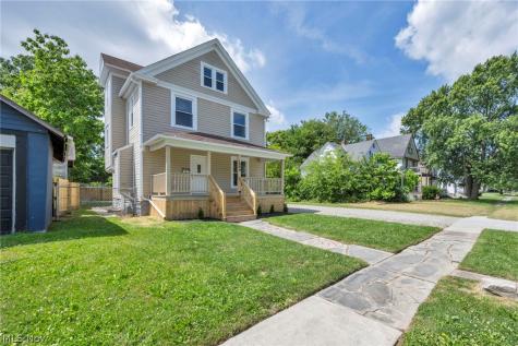 1009 W 10th Street Lorain OH 44052