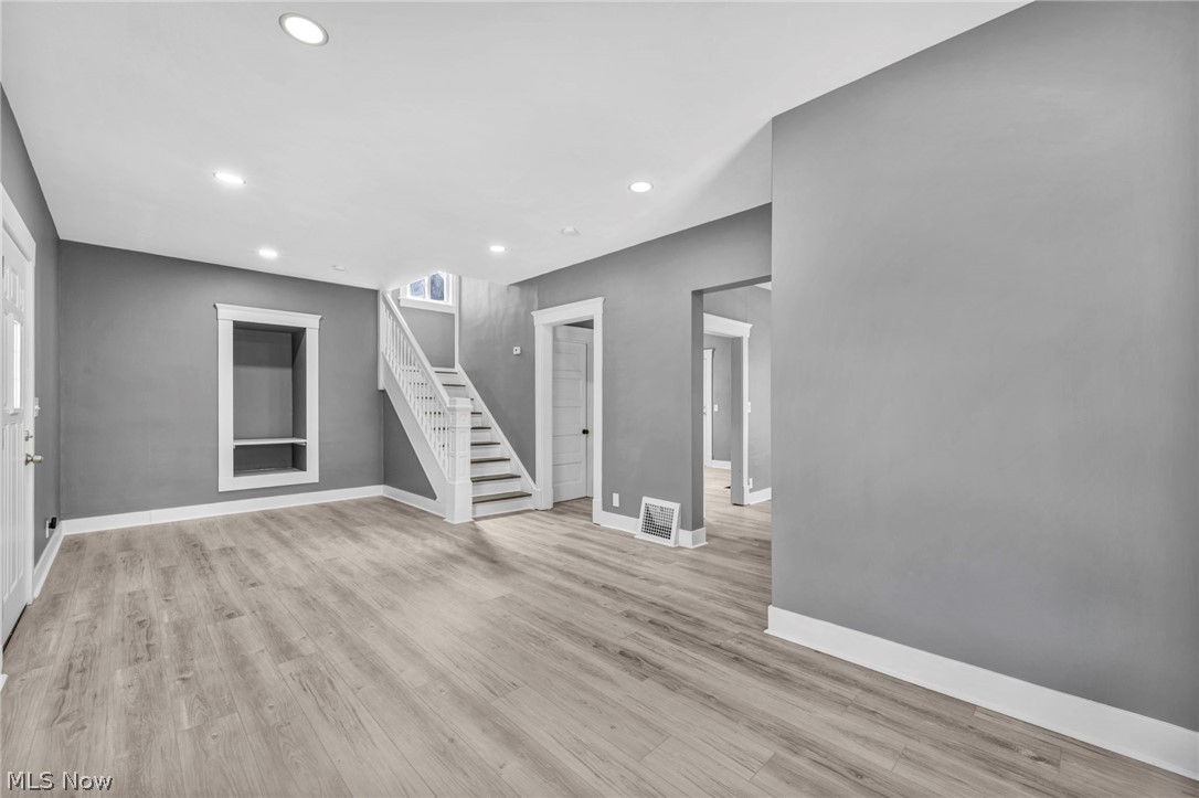 1009 W 10th Street Lorain OH 44052