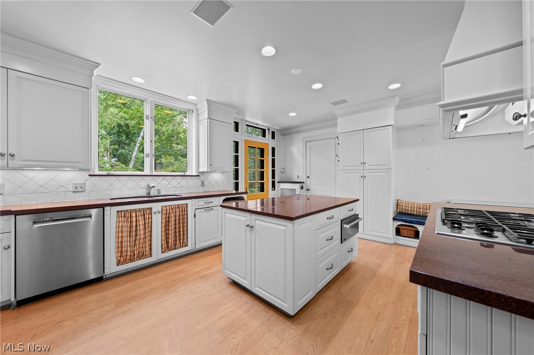 2341 Roxboro Road Cleveland Heights OH 44106