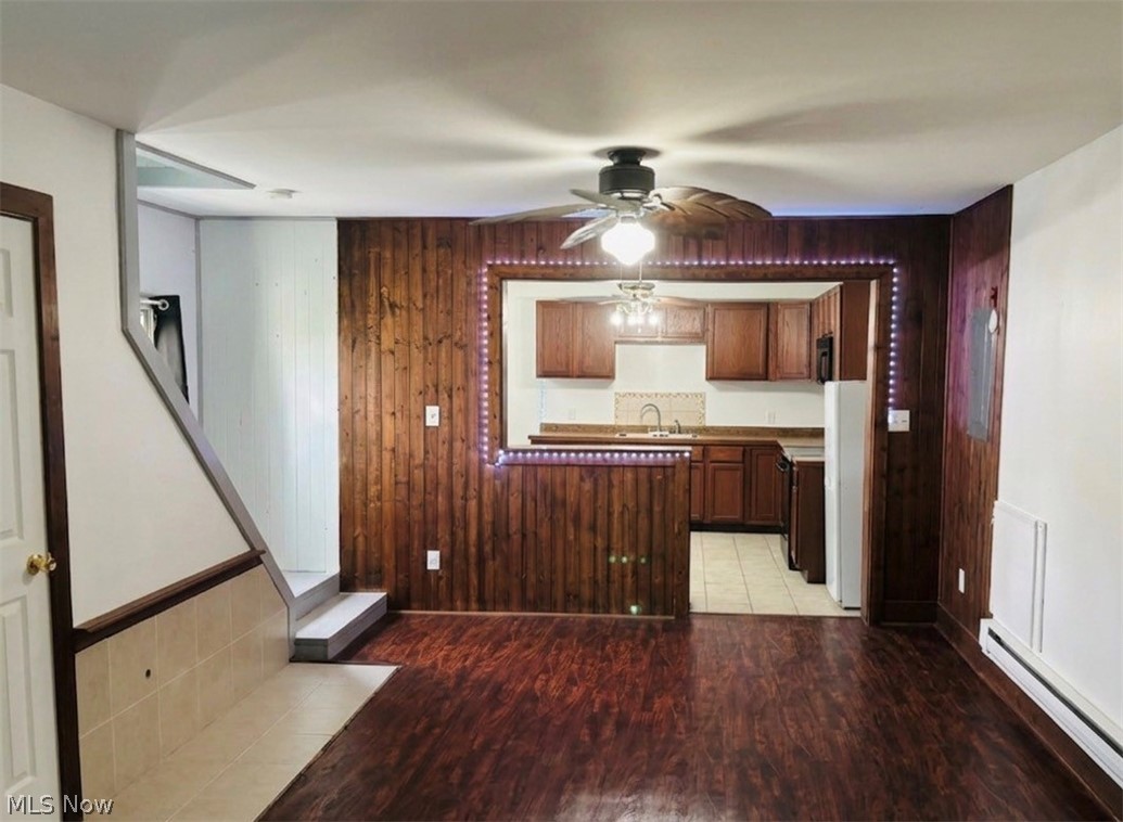 1614 E 49th Street Ashtabula OH 44004